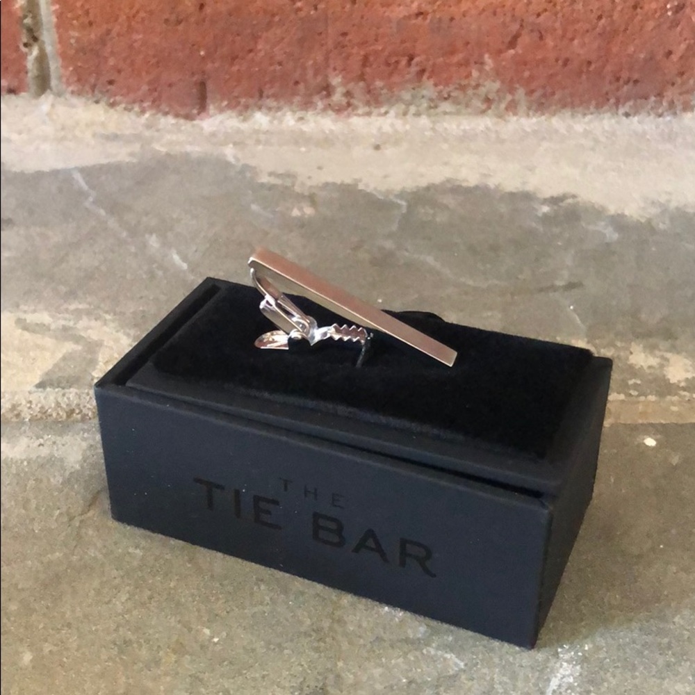 Tie Bar Brushed Straight Tie Clip - Silver, 1.5 in